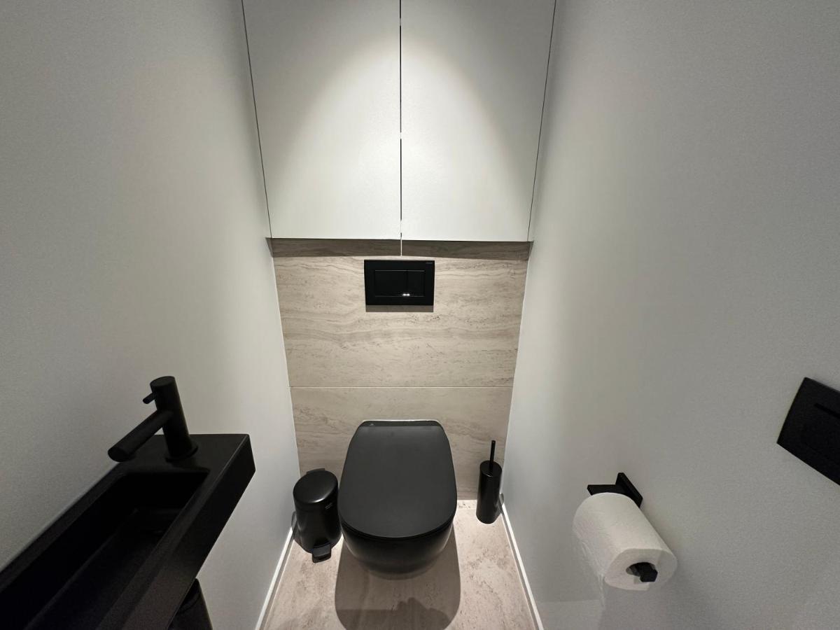 St James - Park View - High End Appartement 奥斯滕德 外观 照片