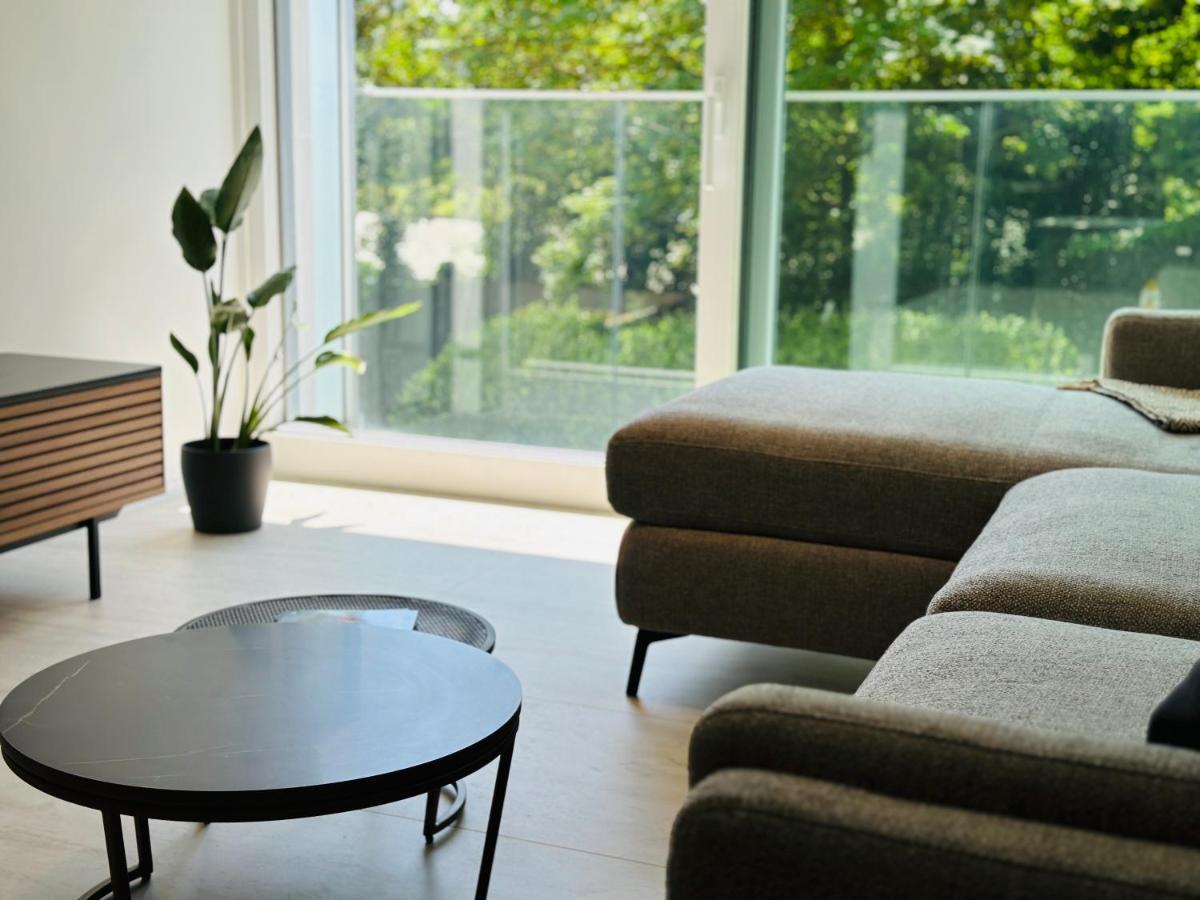 St James - Park View - High End Appartement 奥斯滕德 外观 照片